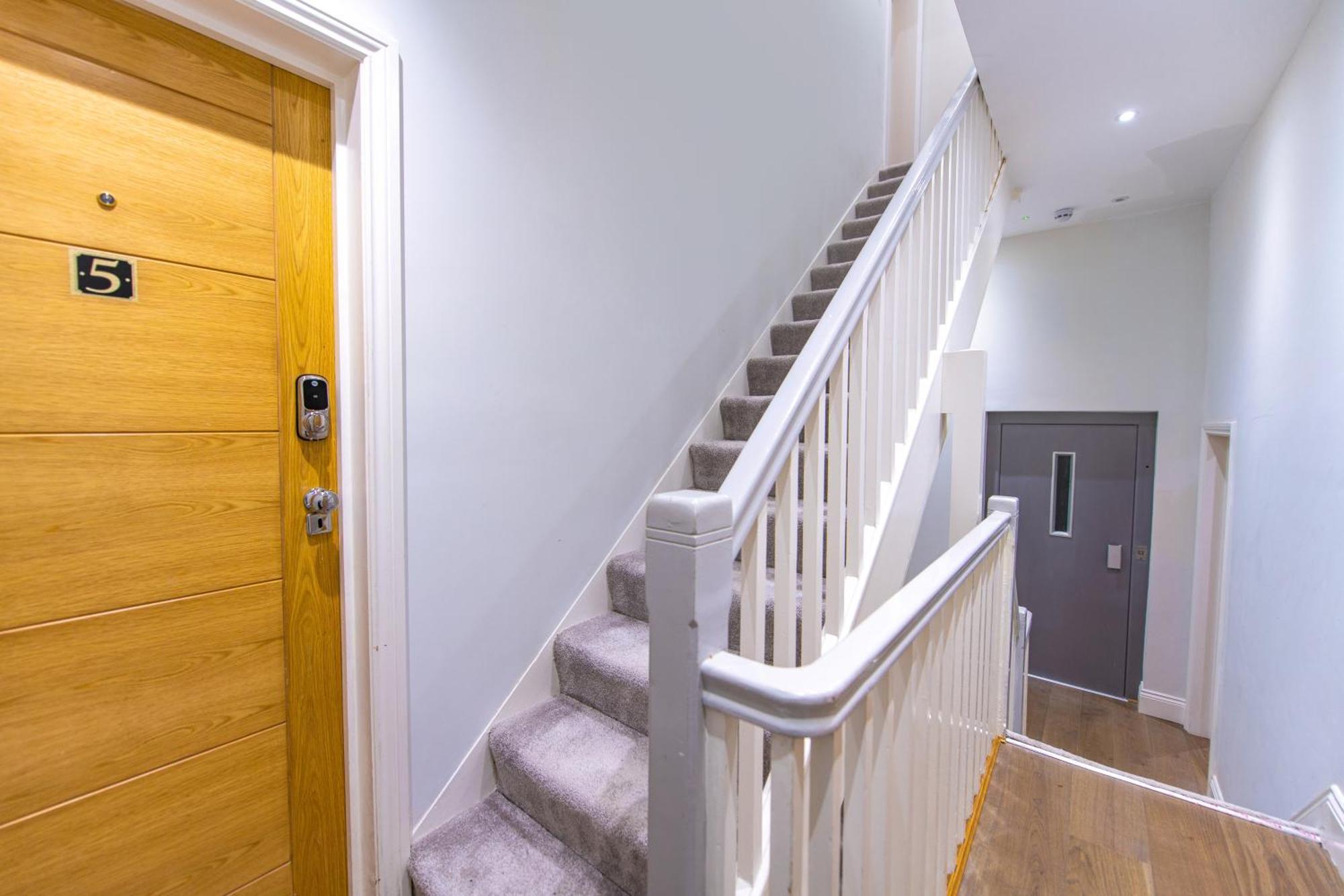 Aparthotel Ealing Residency London Exterior foto